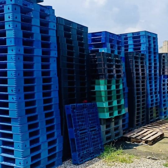 Pallet nhựa giá rẻ tại Bình Dương