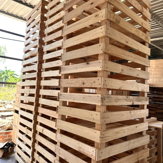 Đóng pallet gỗ giá rẻ tại Bến Cát Bình Dương